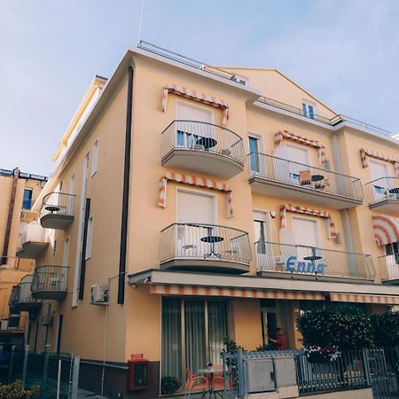 Hotel Enna רימיני מראה חיצוני תמונה